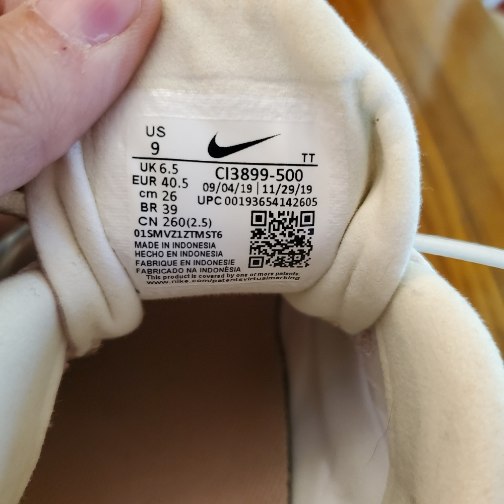 Nike React 70 - image 6